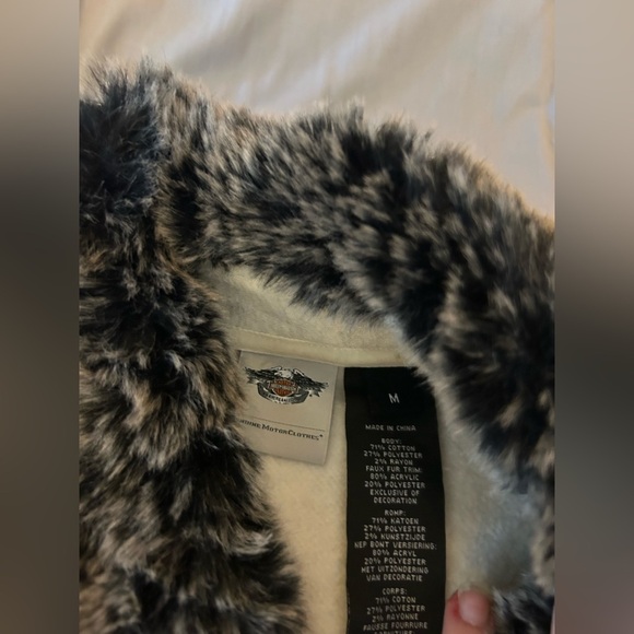 Harley-Davidson Light Beige Pea Coat with Faux Fur Collar - Picture 3 of 9